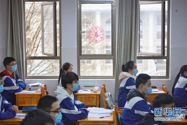 （新华全媒头条·图文互动）（18）风雨无阻向前进——写在全国疫情防控阻击战取得重大战略成果之际